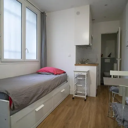 Hostnfly - Charming Sunny Studio Near Opera Apartment *