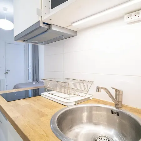 Hostnfly - Charming Sunny Studio Near Opera